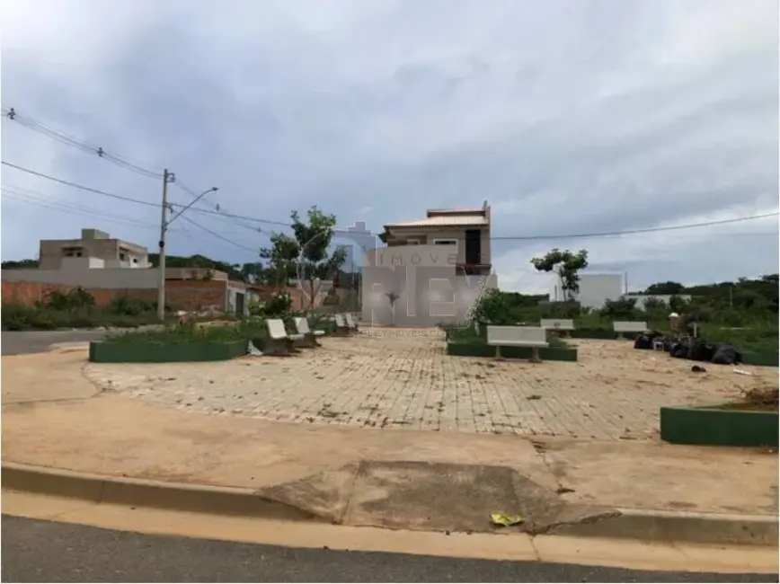 Terreno / Lote à venda, 295m2 em Montes Claros - MG - imagem 5 Foto 5 de Terreno / Lote à venda, 295m2 em Montes Claros - MG