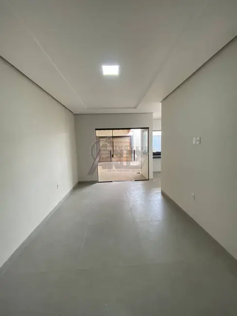 Foto 2 de Casa de Condomínio com 3 quartos à venda, 126m2 em Montes Claros - MG