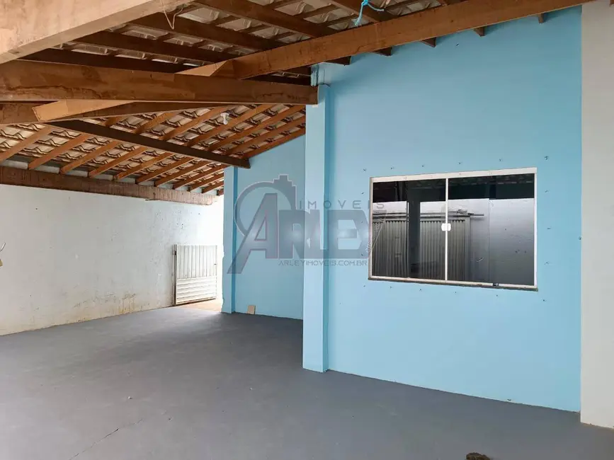 Foto 3 de Casa com 3 quartos à venda em Montes Claros - MG