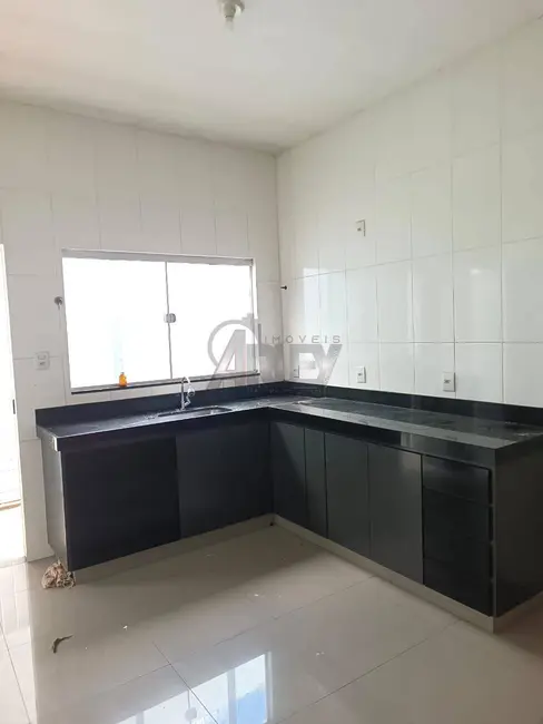 Foto 5 de Casa com 3 quartos à venda em Montes Claros - MG