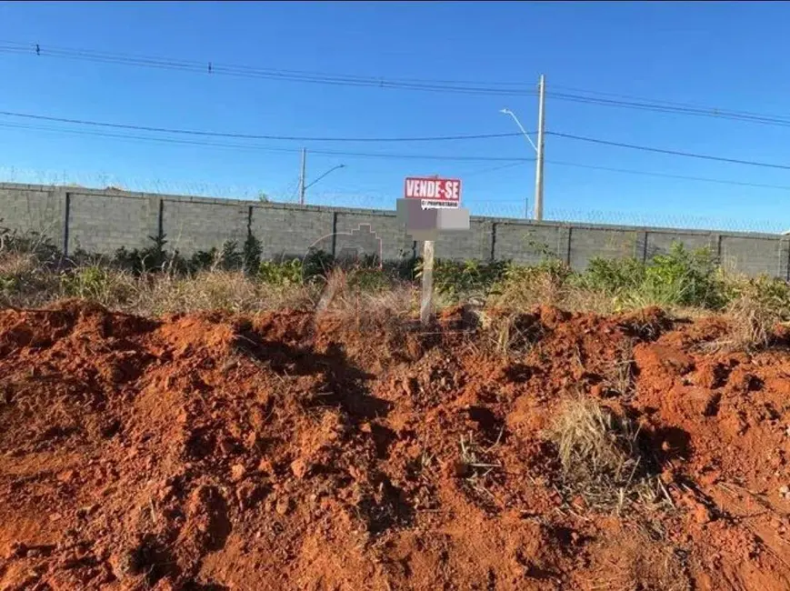 Foto 5 de Terreno / Lote à venda em Montes Claros - MG