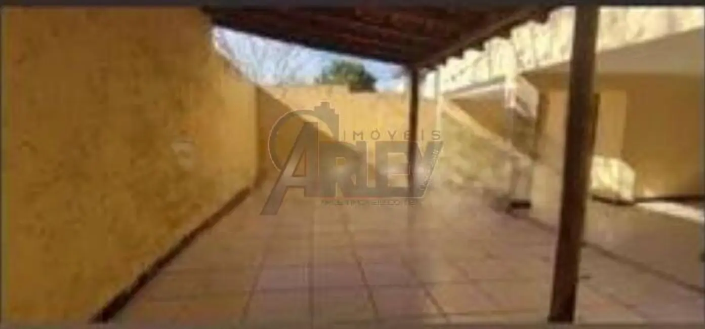 Casa com 3 quartos à venda, 258m2 em Montes Claros - MG - imagem 6 Foto 6 de Casa com 3 quartos à venda, 258m2 em Montes Claros - MG