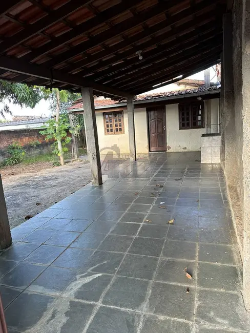 Casa com 2 quartos à venda, 100m2 em Montes Claros - MG - imagem 2 Foto 2 de Casa com 2 quartos à venda, 100m2 em Montes Claros - MG