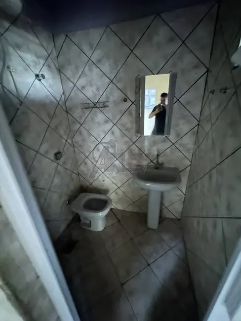 Casa com 2 quartos à venda, 100m2 em Montes Claros - MG - imagem 6 Foto 6 de Casa com 2 quartos à venda, 100m2 em Montes Claros - MG