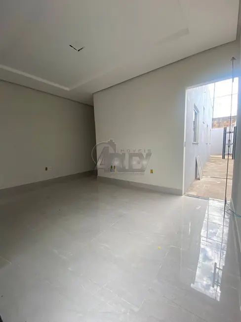 Foto 5 de Casa de Condomínio com 3 quartos à venda em Jardim Olímpico, Montes Claros - MG