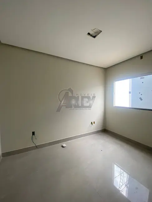 Foto 2 de Casa de Condomínio com 3 quartos à venda em Jardim Olímpico, Montes Claros - MG