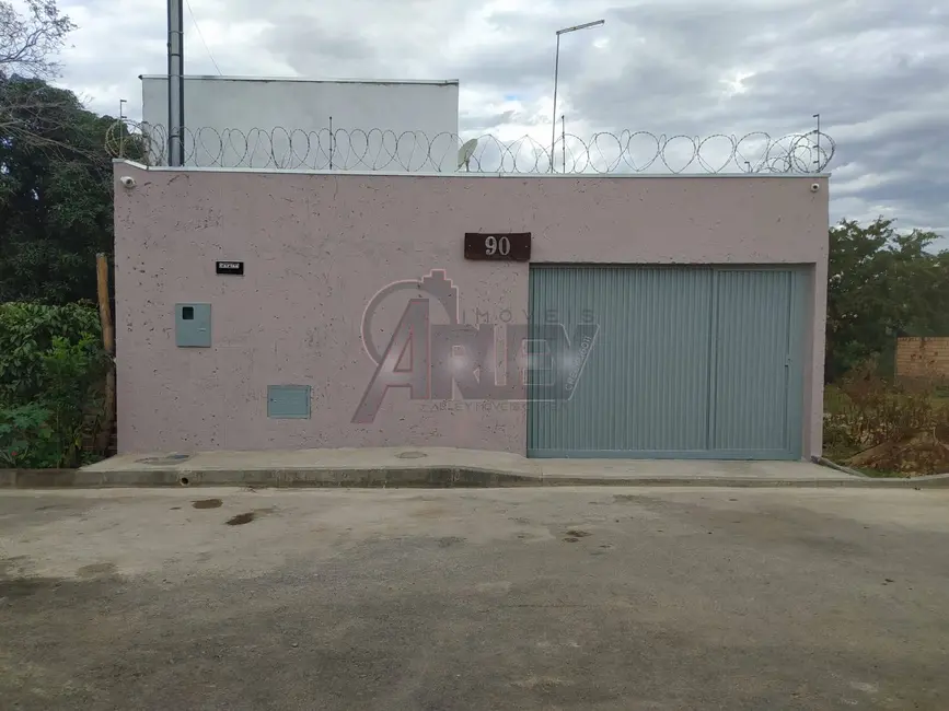 Foto 5 de Casa com 2 quartos à venda, 150m2 em Renascença, Montes Claros - MG