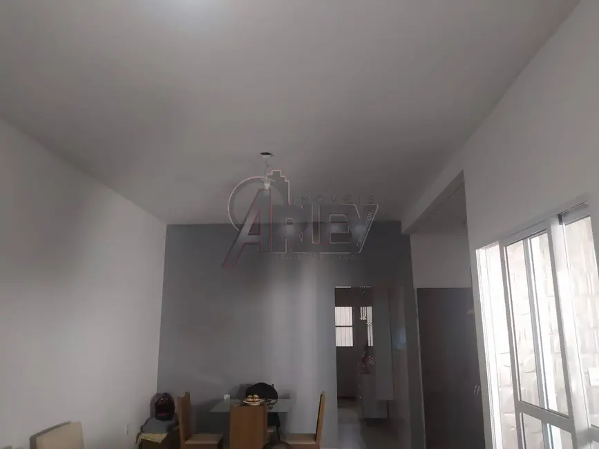 Foto 7 de Casa com 2 quartos à venda, 150m2 em Renascença, Montes Claros - MG