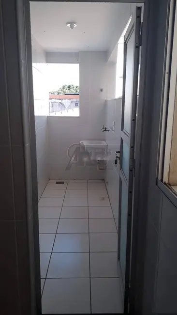 Foto 2 de Apartamento com 3 quartos à venda, 87m2 em Vila Guilhermina, Montes Claros - MG