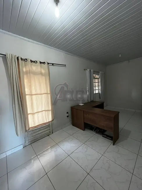 Foto 2 de Casa com 3 quartos à venda, 180m2 em Augusta Mota, Montes Claros - MG