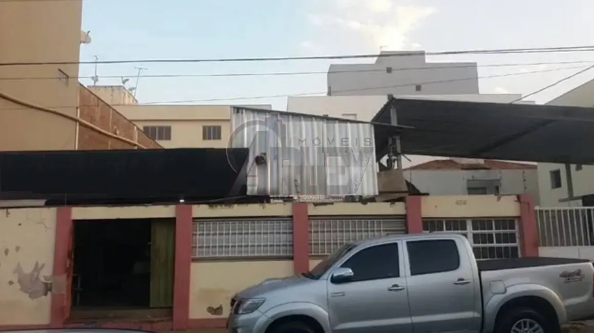 Foto 2 de Sala Comercial à venda em São José, Montes Claros - MG