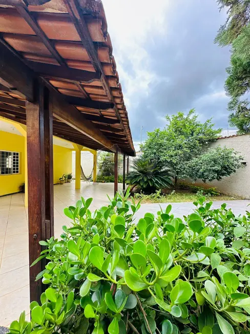 Foto 5 de Casa com 3 quartos à venda, 410m2 em Maracanã, Montes Claros - MG