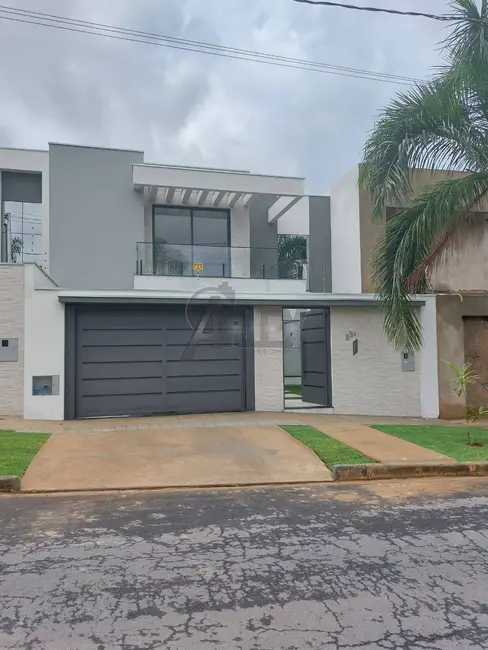 Foto 8 de Casa de Condomínio com 3 quartos à venda em Montes Claros - MG