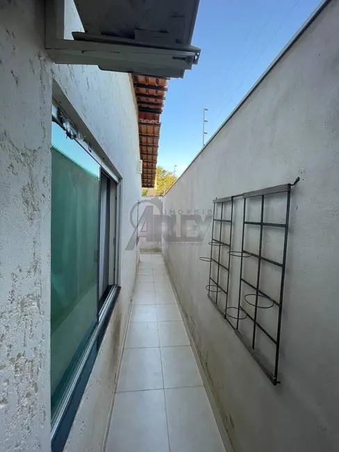 Foto 5 de Casa com 3 quartos à venda, 120m2 em Universitário, Montes Claros - MG
