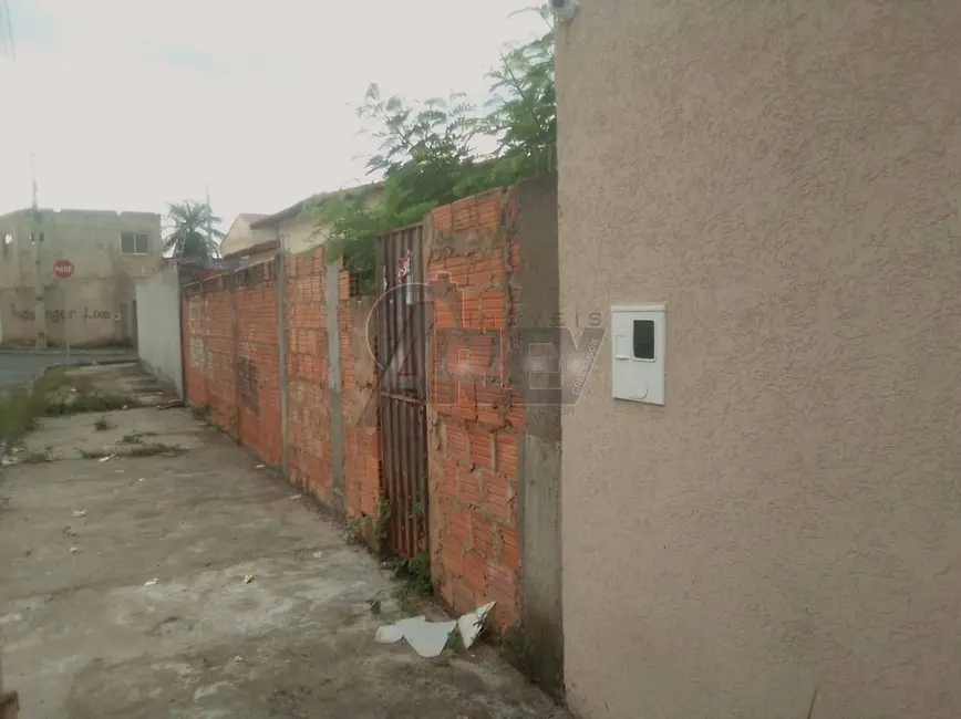 Terreno / Lote à venda, 186m2 em Canelas, Montes Claros - MG - imagem 4 Foto 4 de Terreno / Lote à venda, 186m2 em Canelas, Montes Claros - MG