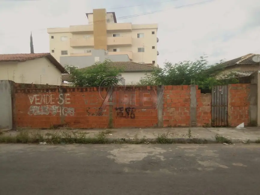Terreno / Lote à venda, 186m2 em Canelas, Montes Claros - MG - imagem 3 Foto 3 de Terreno / Lote à venda, 186m2 em Canelas, Montes Claros - MG