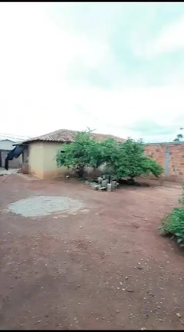 Casa com 2 quartos à venda em Nova Suiça, Montes Claros - MG - imagem 4 Foto 4 de Casa com 2 quartos à venda em Nova Suiça, Montes Claros - MG