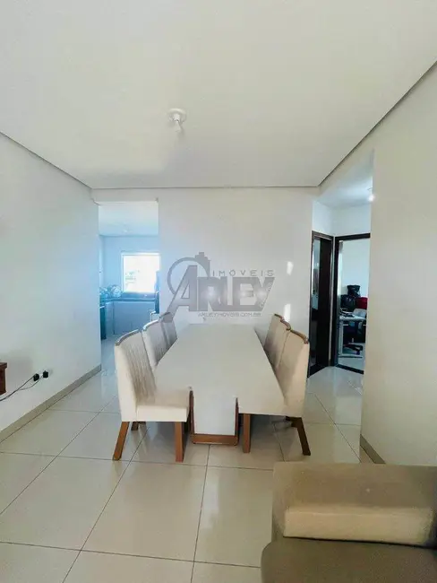 Apartamento com 2 quartos à venda em Major Prates, Montes Claros - MG - imagem 8 Foto 8 de Apartamento com 2 quartos à venda em Major Prates, Montes Claros - MG