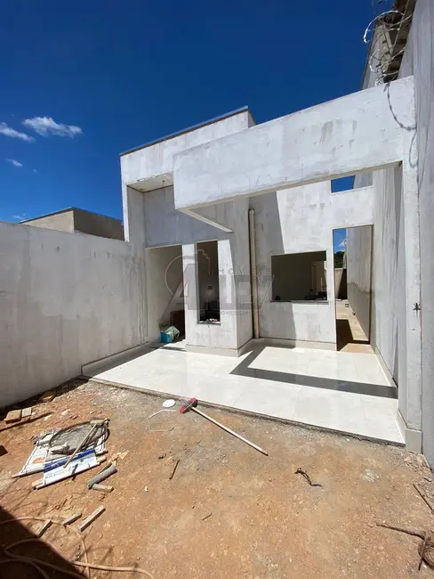 Casa de Condomínio com 3 quartos à venda em Montes Claros - MG - imagem 1 Foto 1 de Casa de Condomínio com 3 quartos à venda em Montes Claros - MG