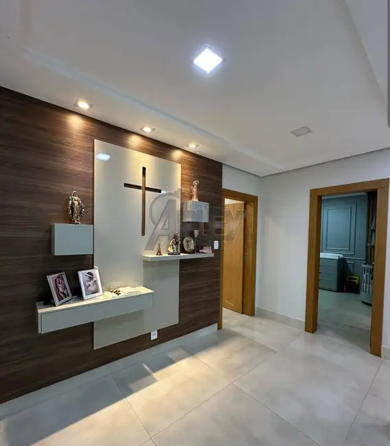 Foto 5 de Casa com 4 quartos à venda, 375m2 em Ibituruna, Montes Claros - MG