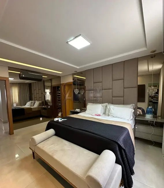 Foto 6 de Casa com 4 quartos à venda, 375m2 em Ibituruna, Montes Claros - MG