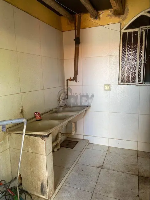 Foto 7 de Casa com 4 quartos à venda em Santos Reis, Montes Claros - MG