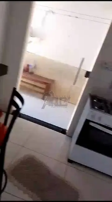Foto 2 de Casa com 3 quartos à venda em Montes Claros - MG