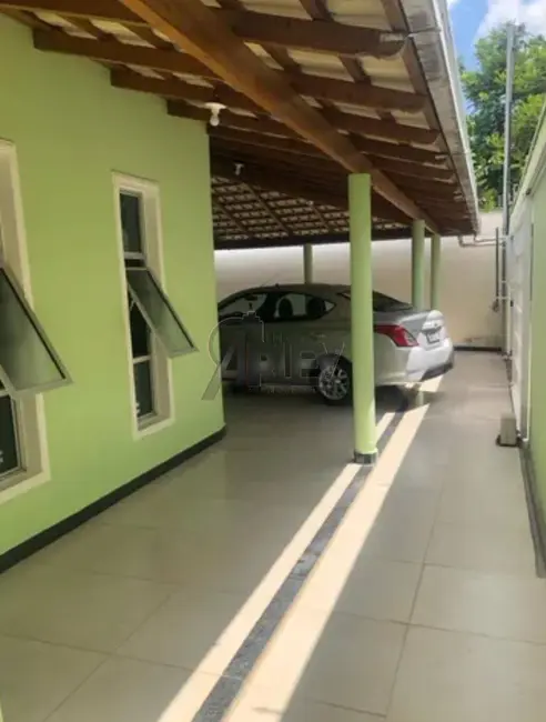 Casa com 3 quartos à venda, 309m2 em Alice Maia, Montes Claros - MG - imagem 8 Foto 8 de Casa com 3 quartos à venda, 309m2 em Alice Maia, Montes Claros - MG