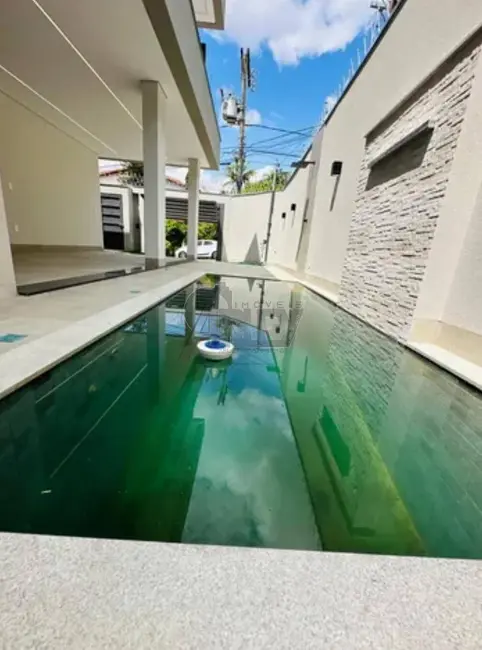 Foto 1 de Casa à venda, 300m2 em Ibituruna, Montes Claros - MG