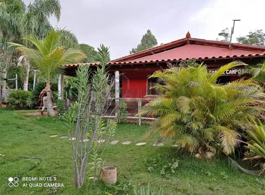 Foto 2 de Chácara com 3 quartos para alugar, 300m2 em Jaraguá, Montes Claros - MG