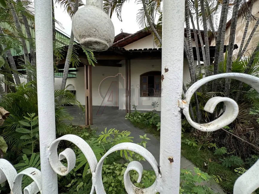 Casa com 3 quartos à venda, 180m2 em João Gordo, Montes Claros - MG - imagem 4 Foto 4 de Casa com 3 quartos à venda, 180m2 em João Gordo, Montes Claros - MG