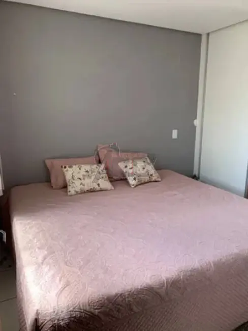 Foto 4 de Apartamento com 2 quartos à venda em Planalto, Montes Claros - MG