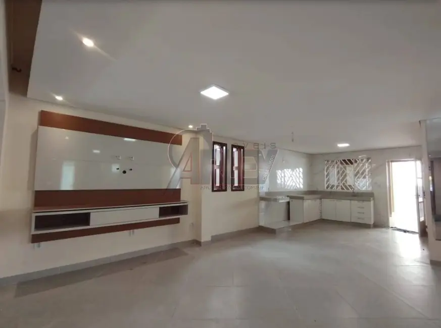 Foto 3 de Casa com 3 quartos à venda em Vila Regina, Montes Claros - MG