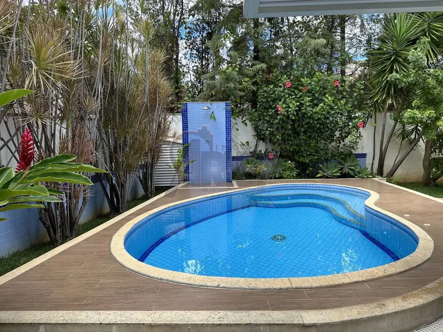 Foto 7 de Casa com 4 quartos à venda, 360m2 em Ibituruna, Montes Claros - MG