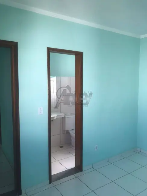 Foto 4 de Apartamento com 2 quartos à venda em Planalto, Montes Claros - MG