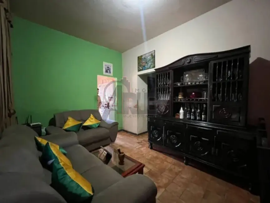 Foto 3 de Casa com 3 quartos à venda, 360m2 em Jardim Palmeiras, Montes Claros - MG