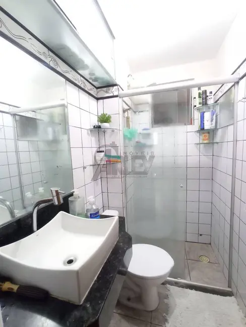 Foto 6 de Apartamento com 3 quartos à venda em Canelas, Montes Claros - MG