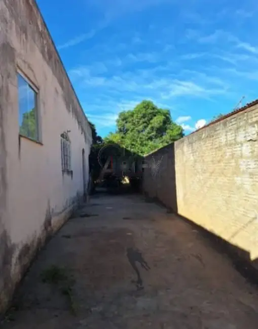 Casa à venda em Village do Lago I, Montes Claros - MG - imagem 6 Foto 6 de Casa à venda em Village do Lago I, Montes Claros - MG