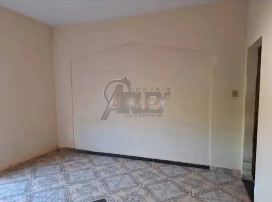 Foto 12 de Casa à venda em Village do Lago I, Montes Claros - MG