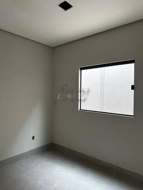 Foto 2 de Casa de Condomínio com 2 quartos à venda, 100m2 em Montes Claros - MG