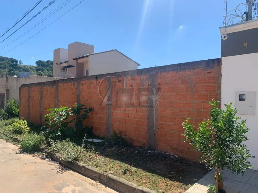 Terreno / Lote à venda, 349m2 em Montes Claros - MG - imagem 5 Foto 5 de Terreno / Lote à venda, 349m2 em Montes Claros - MG