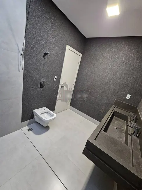 Foto 8 de Casa de Condomínio à venda em Morada da Serra, Montes Claros - MG