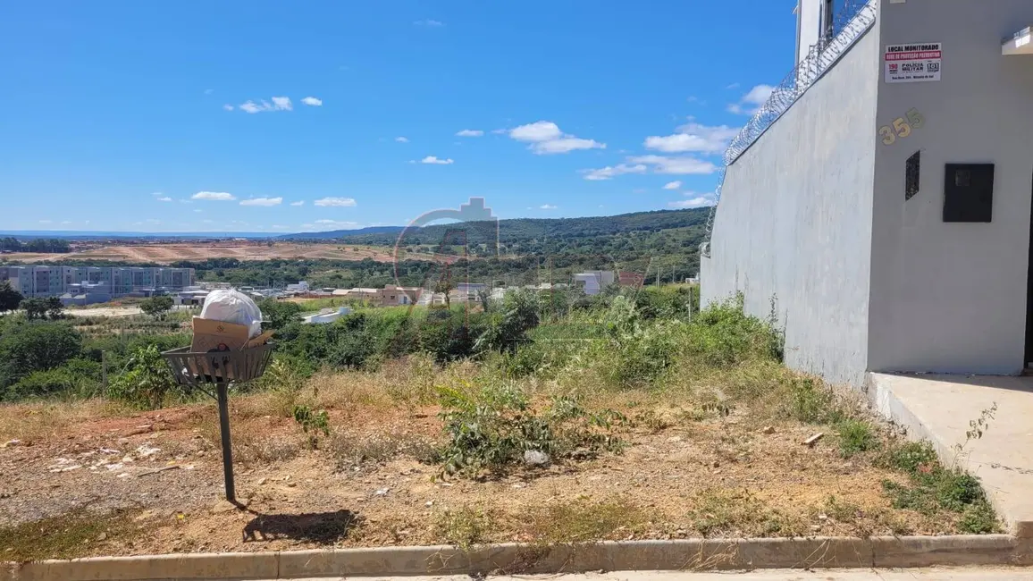 Foto 3 de Terreno / Lote à venda em Montes Claros - MG