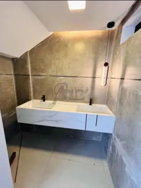 Foto 4 de Casa de Condomínio à venda em Ibituruna, Montes Claros - MG