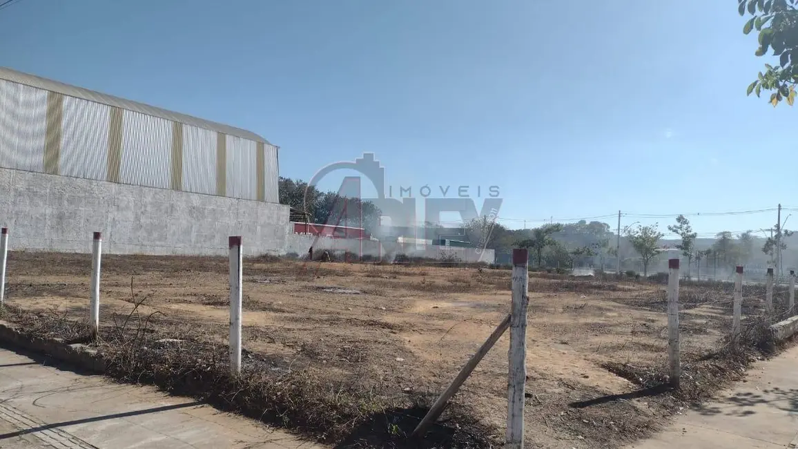 Terreno / Lote à venda, 4163m2 em Alice Maia, Montes Claros - MG - imagem 2 Foto 2 de Terreno / Lote à venda, 4163m2 em Alice Maia, Montes Claros - MG