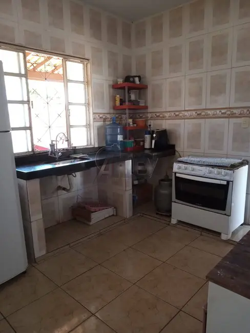 Foto 8 de Casa com 3 quartos à venda, 200m2 em Carmelo, Montes Claros - MG