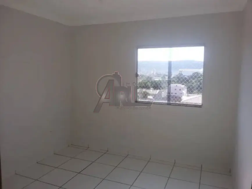 Foto 8 de Apartamento com 3 quartos à venda em Canelas, Montes Claros - MG