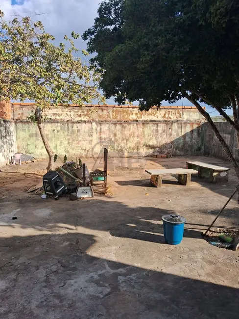 Foto 9 de Casa com 4 quartos à venda em Maracanã, Montes Claros - MG