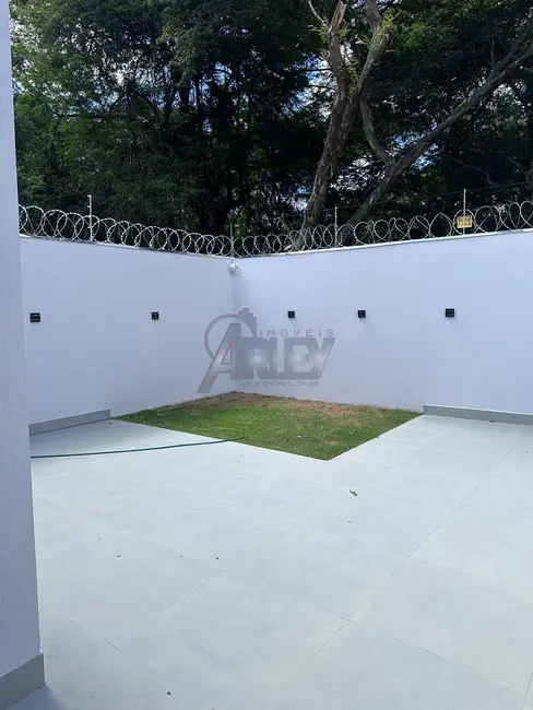 Foto 8 de Casa de Condomínio com 3 quartos à venda, 247m2 em Montes Claros - MG