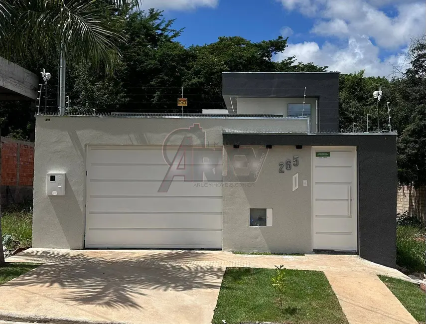 Foto 4 de Casa de Condomínio com 3 quartos à venda, 247m2 em Montes Claros - MG
